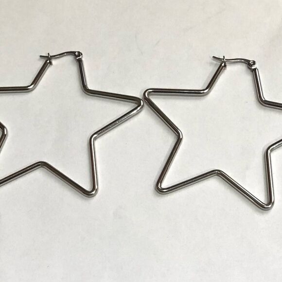 LARGE STAR Hoop Earrings (a)168 - Picture 6 of 8